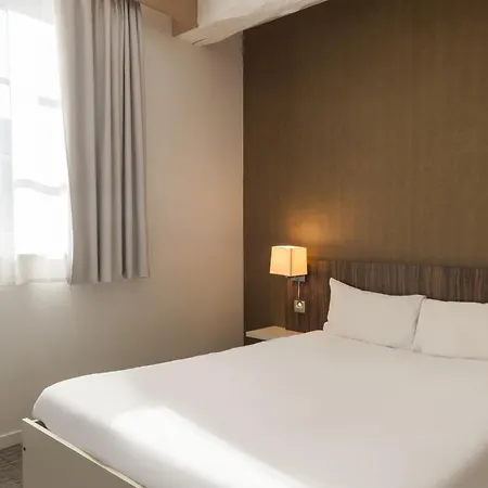 Hotel The Originals City, Le Coeur D'or, Sedan Est