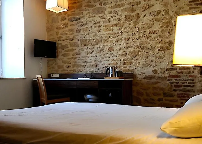 Szálloda The Originals City, Le Coeur D'or, Sedan Est